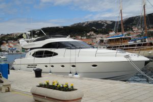 AZIMUT 55 FLYBRIDGE